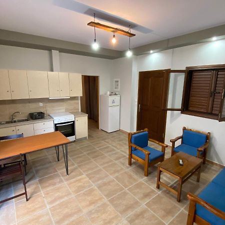 Kalamata Home, Marina C Luaran gambar