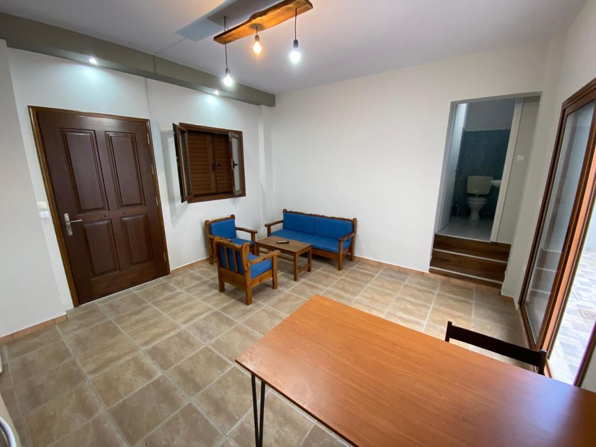 Kalamata Home, Marina C Luaran gambar